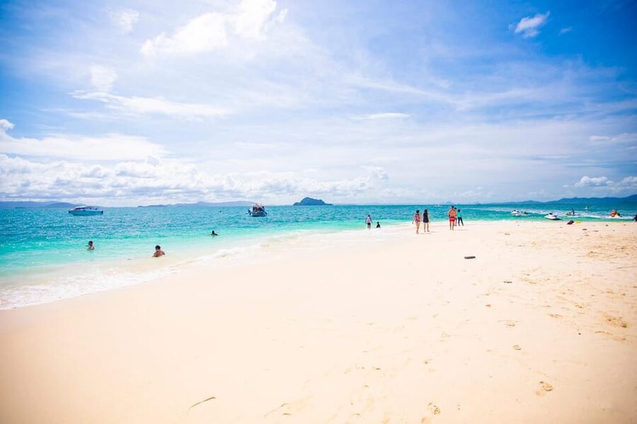 Phuket: Khai Islands Premium Full Day Excursion - The speedboat ride to Khai Nok