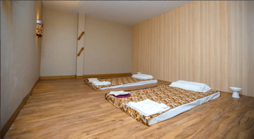 Phuket: Maha Cheeva Thai Massage: E-Voucher - Timing your visit around Phuket plans