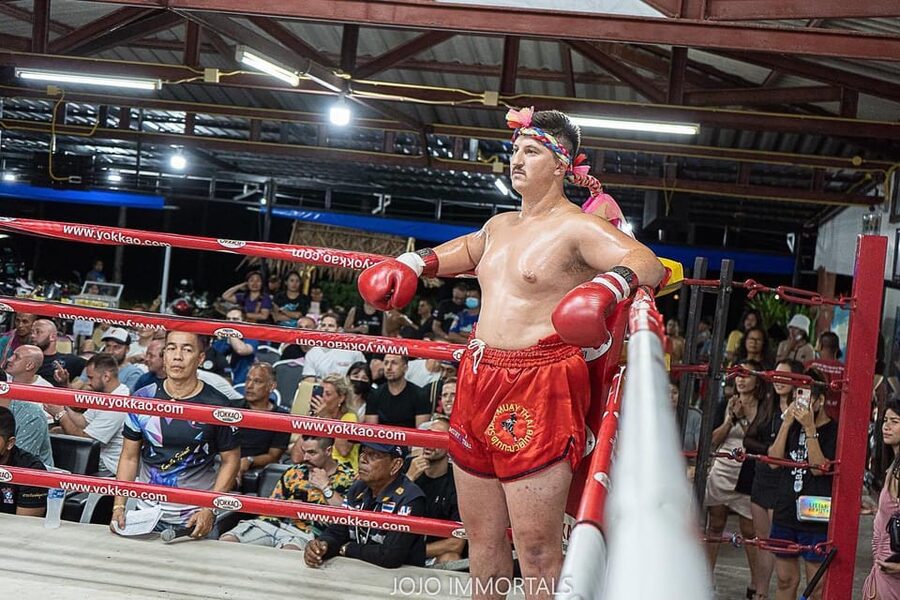 Phuket: Muay Thai Fight at Rawai MuayThai Boxing Camp - How this compares with a Muay Thai training session