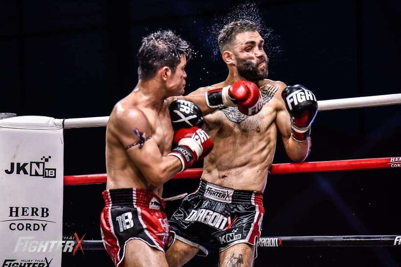 Phuket: Patong Boxing Stadium Muay Thai Match Ticket - Food, drinks, and the complimentary T-shirt