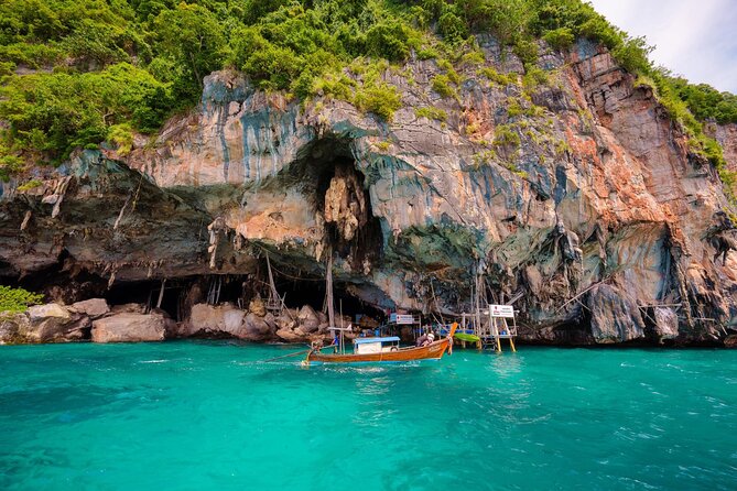 Phuket: Phi Phi Islands, Maya bay & Khai Island Tour by Speedboat - Khai Nai Island finishes the day
