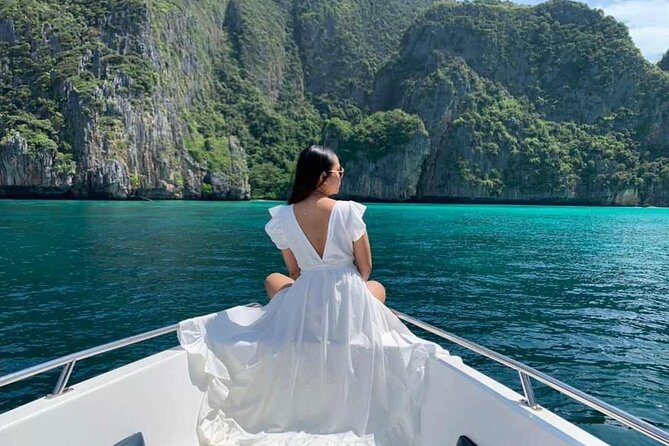 Phuket: Phi Phi Islands, Maya bay & Khai Island Tour by Speedboat - Swimming in the clear water of Pileh Cove