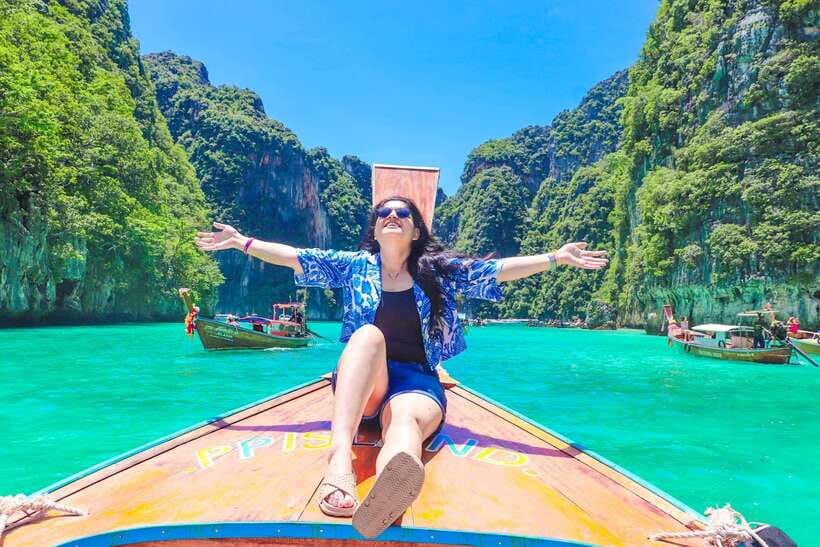 Phuket: PhiPhi, Maya Bay & Khai Island Day Tour with Lunch - The one-hour speedboat crossing