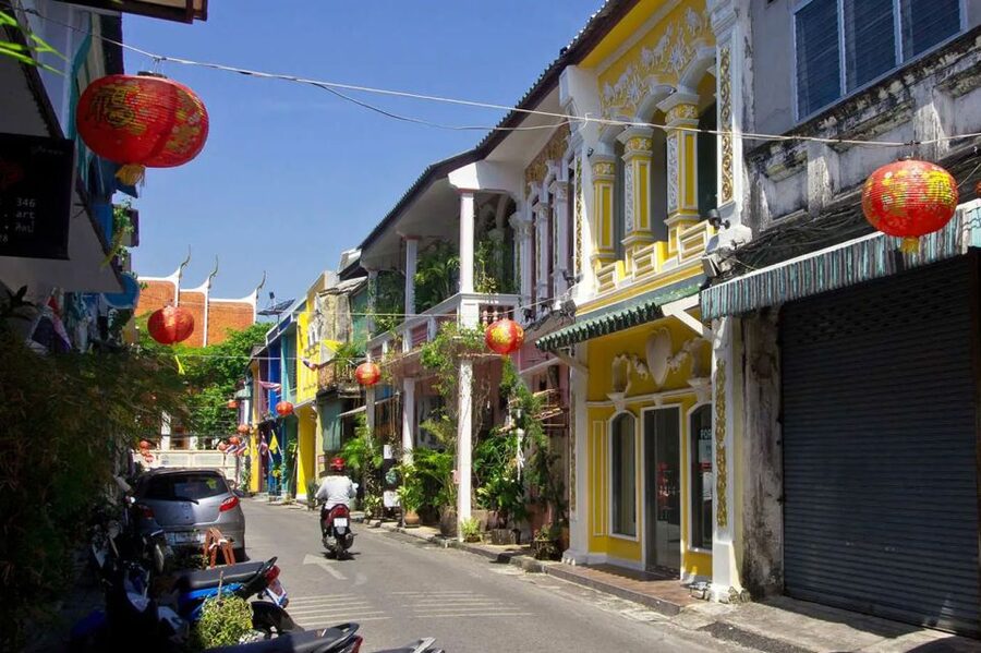 Phuket: Premium Landmark City and Sightseeing Tour - A quick tour of Phuket’s coast in five hours