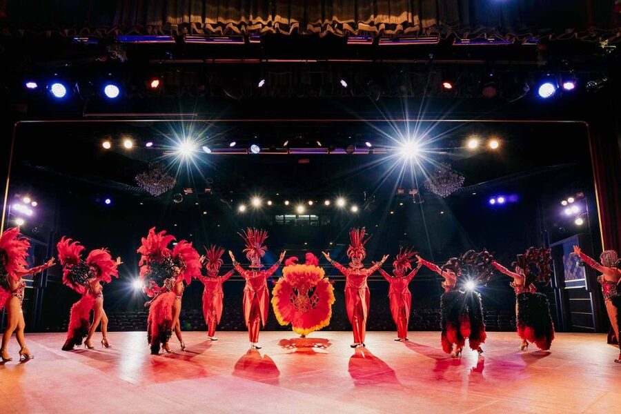 Phuket: Simon Cabaret Show Entry Ticket - Thai tradition with modern stage craft