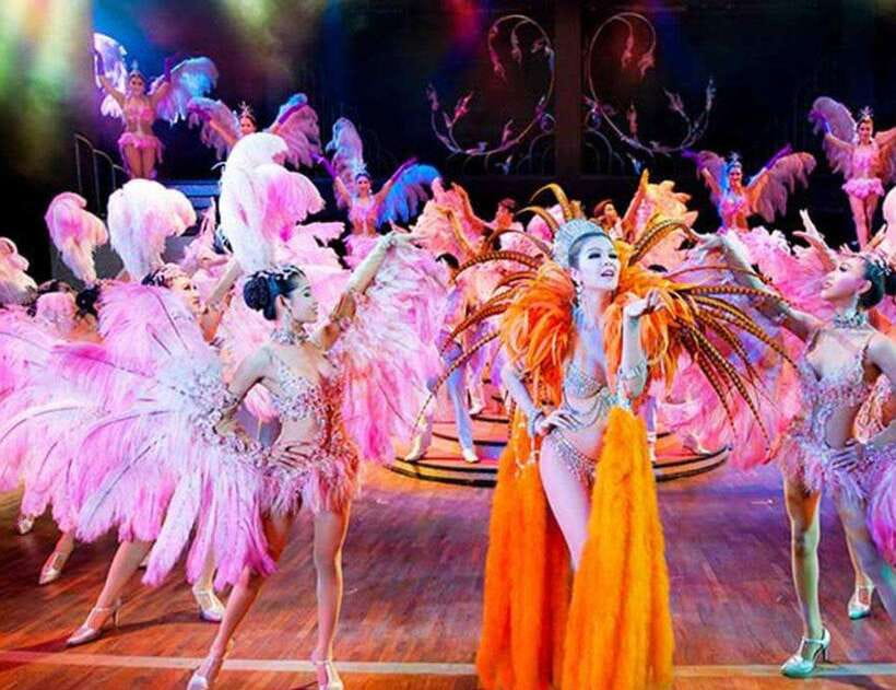 Phuket: Simon Cabaret Show Ticket VIP Seat - Arriving at Simon Cabaret Theatre in Patong