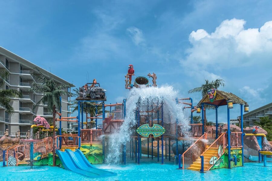 Phuket: Splash Jungle Water Park Entry Ticket - What the $33 ticket really includes