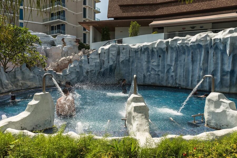 Phuket: Splash Jungle Water Park Entry Ticket - Safety rules that shape the visit