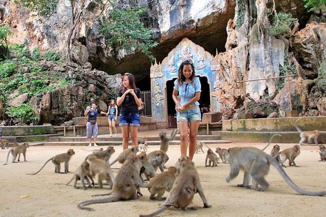 Phuket to James Bond Island Tour Including Sea Canoeing by Longtail Boat - Koh Panyi, the Muslim fishing village