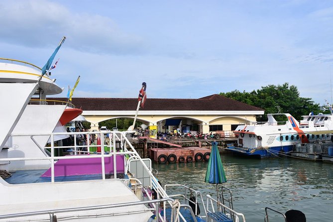 Phuket to Koh Lanta by Satun Pakbara Speed Boat - The speedboat crossing: fast, but not always gentle