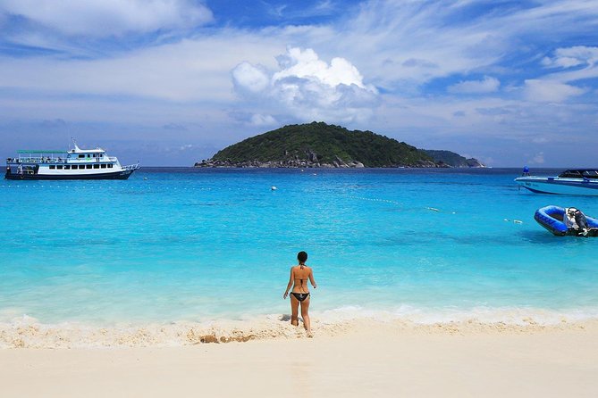 Phuket to Krabi Private Transfer – Direct Hotel-to-Hotel Service - Meeting the Driver at Your Phuket Hotel