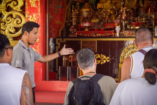Phuket: Wat Chalong, Karon Viewpoint and old Town Guided Tour - The van transfer makes the route easier