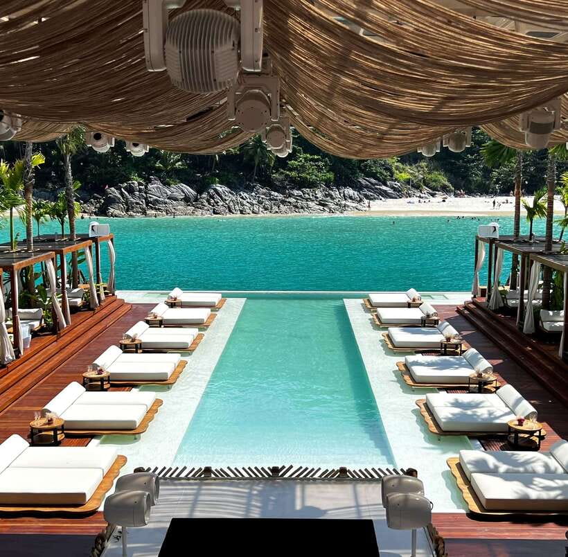 Phuket: YONA Floating Beach Club Day Experience - Food, cocktails, and using the credit well