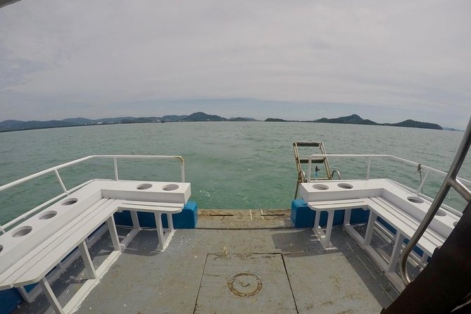 Premium Guided Scuba Diving Day Trip for Certified Divers - Food, water, and what you actually receive