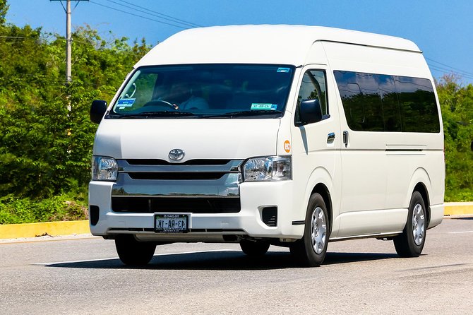 Private Arrival Transfer from Phuket Airport to Hotel (SHA Plus) - The ride to Phuket hotels takes 45 to 60 minutes