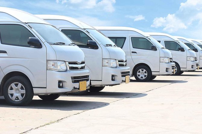 Private Departure Transfer from Phuket Hotel to Phuket Airport - What the private vehicle is like