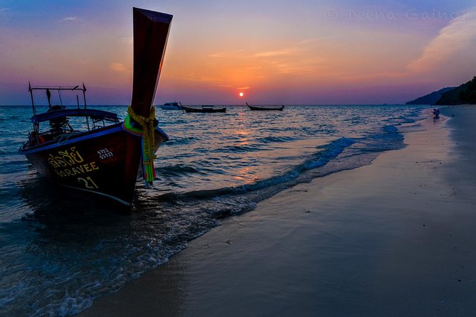 Private Phi Phi Early Bird Premium Tour - Why the early start changes the Phi Phi day