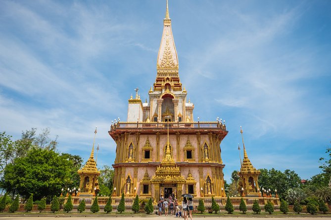 Private Tour: Phuket Introduction City Sightseeing Tour - Karon Viewpoint is the strongest photo stop