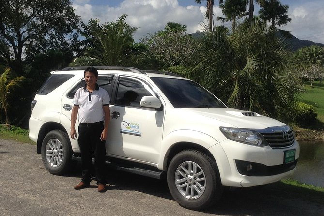 Private Transfer from Phuket Airport to Khao Lak - Choosing between a car, SUV, and van