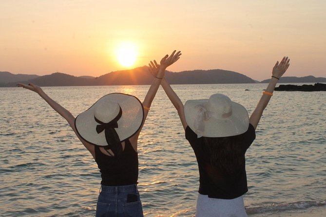 Small Group Phi Phi Islands Sunrise Tour with Seaview Lunch - Swimming and snorkeling at Bamboo Island