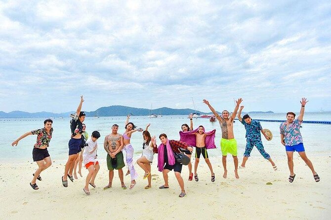 Sunset Cruise to Koh Hey in Phuket by Sailing Catamaran - How crowded and organized is the experience?