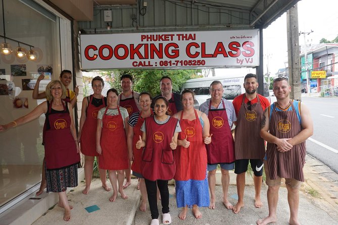 Thai Cooking Class in Phuket - Transfers, meeting points, and one practical warning