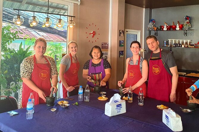 Thai Cooking Class with Market Tour in Phuket by VJ - Chef VJ’s teaching style and the small-group advantage