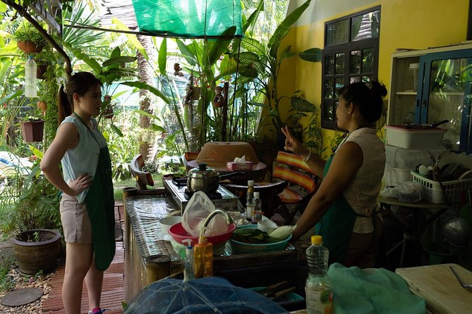 Vegetarian Organic Thai Cooking Class and Market Tour in Phuket - Who will enjoy this class most
