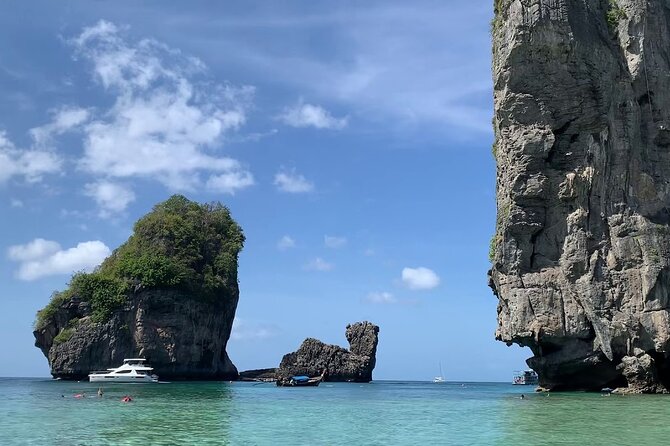 VIP Private Boat to Phi Phi Island: Snorkeling + Land Tour - Pileh Lagoon and the final swim